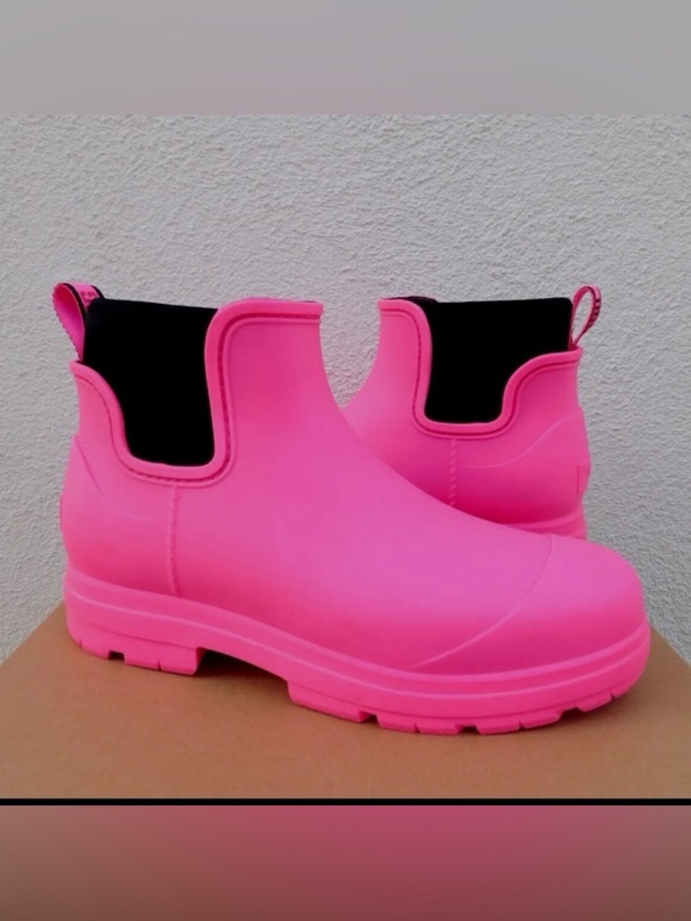 UGG Droplet Taffy Pink Waterproof Rubber Wool Rain Boots NWT Women’s 8
